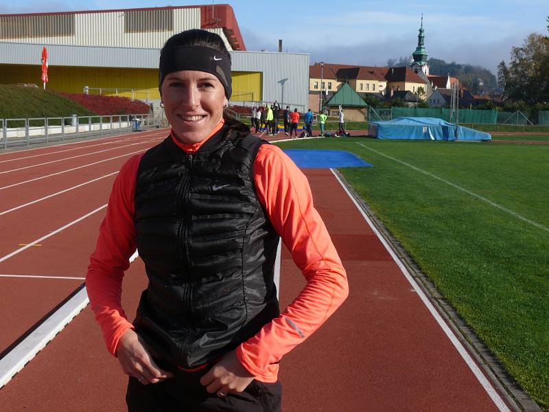 Zuzana Hejnová na atletickém kempu v Sušici