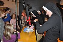 V neděli 5. listopadu měl premiéru divadelní soubor Genesius, který tvoří řeholnice z Kongregace školských sester de Notre Dame.