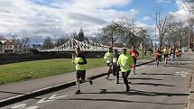 Ulice Českých Budějovic zaplavili účastníci ČEZ Run Tour.