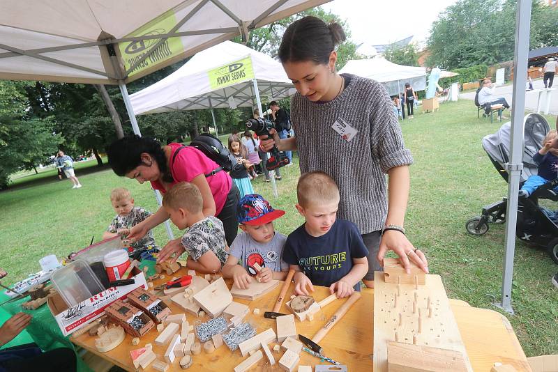 MakerDay na Sokolském ostrově v Českých Budějovicích.