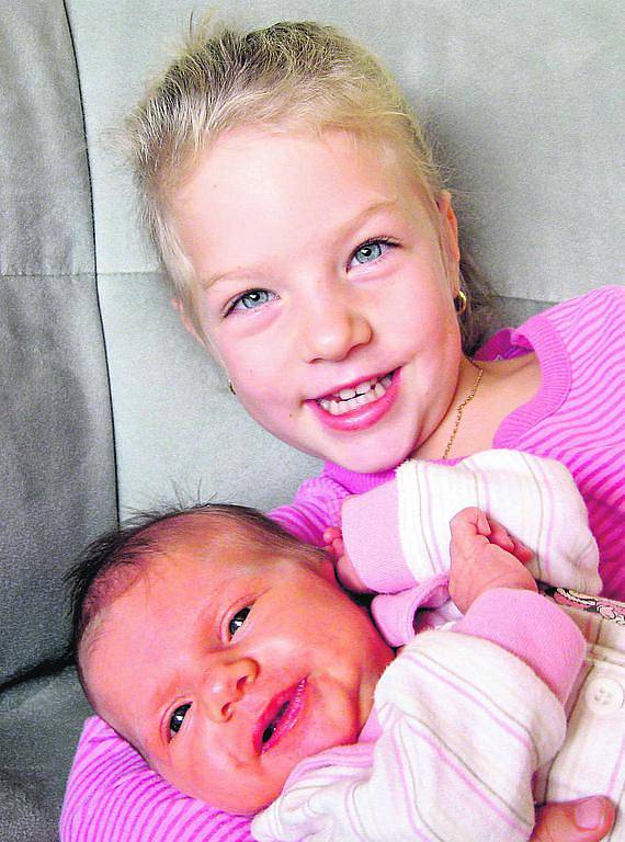 Dne 22.9.2010 v 8.13 h se v českobudějovické nemocnici narodila Tereza Tejmlová z Rudolfova, která vážila 2,96 kg a měřila 50 cm. Doma se na ni už moc těšila čtyřletá sestřička Anetka.