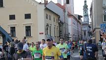 Závodníci Mattoni 1/2Maratonu 2016 v Českých Budějovicích.