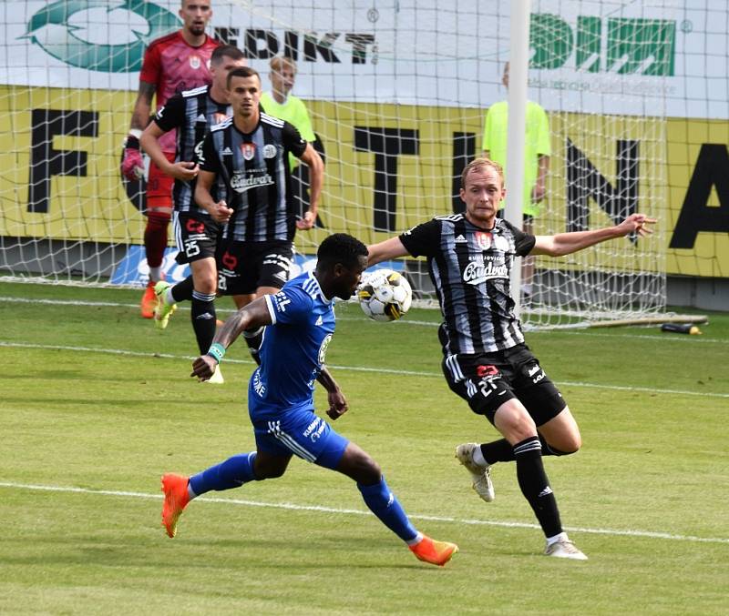 FORTUNA:LIGA: Dynamo ČB - Mladá Boleslav 0:2 (0:0).