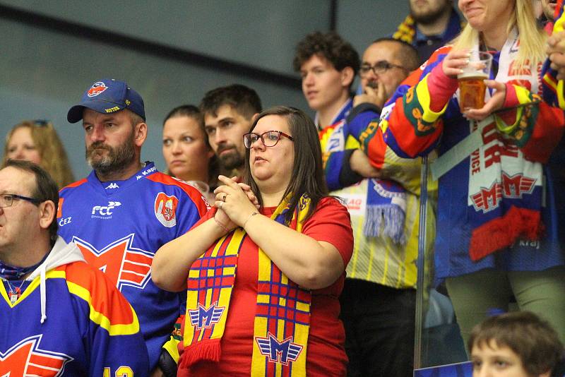 Na duel Kladna s Českými Budějovicemi přišly do Chomutova téměř tři tisíce fanoušků.