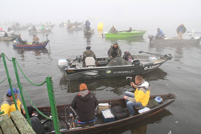 Jeden z největších a nejprestižnějších evropských závodů v lovu dravců z lodi Lake Trophy 2016 se konal od čtvrtka do soboty na Lipně.