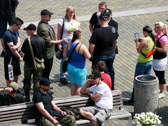 Demonstrace na budějovickém náměstí v sobotu 13. července.