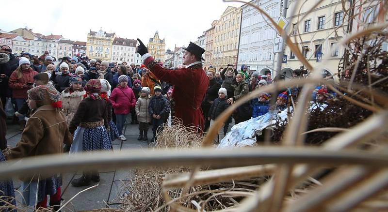 Zimu vyprovodili lidé v Českých Budějovicích.