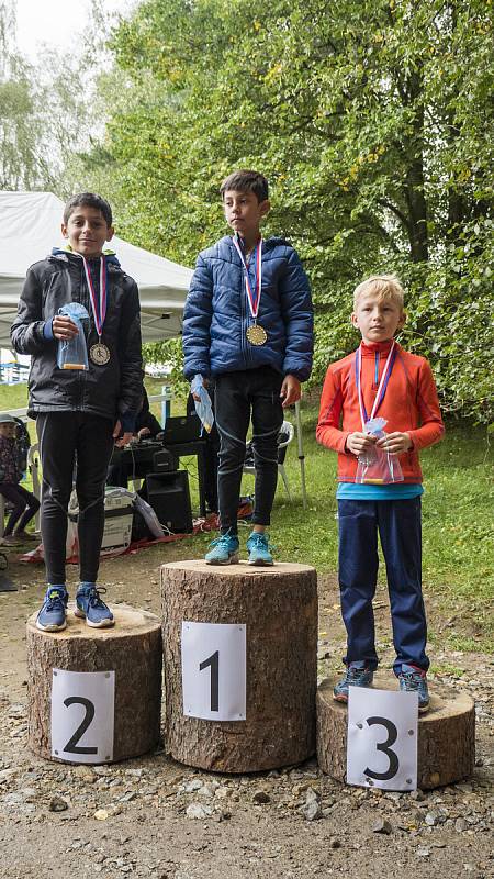 Běh kolem středu Evropy bavil malé i velké závodníky. Těší se na 3. ročník.