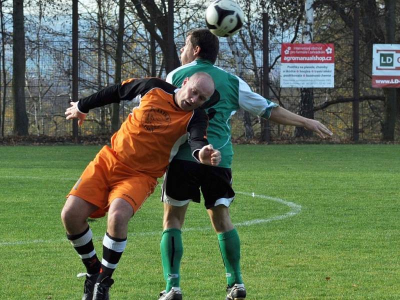 Fotbalisté Srubce porazili v podzimní derniéře na svém hřišti Štěpánovice 2:0 a budou přezimovat na 2. místě.   