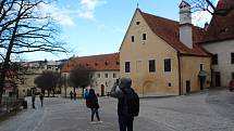 Na začátku března 2020 se o davech turistů na zámku Český Krumlov.mluvit nedá.