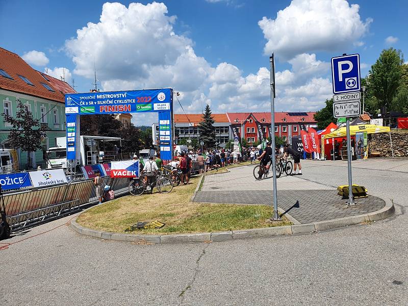 Mistrovství ČR a SR v silniční cyklistice v Mladé Vožici