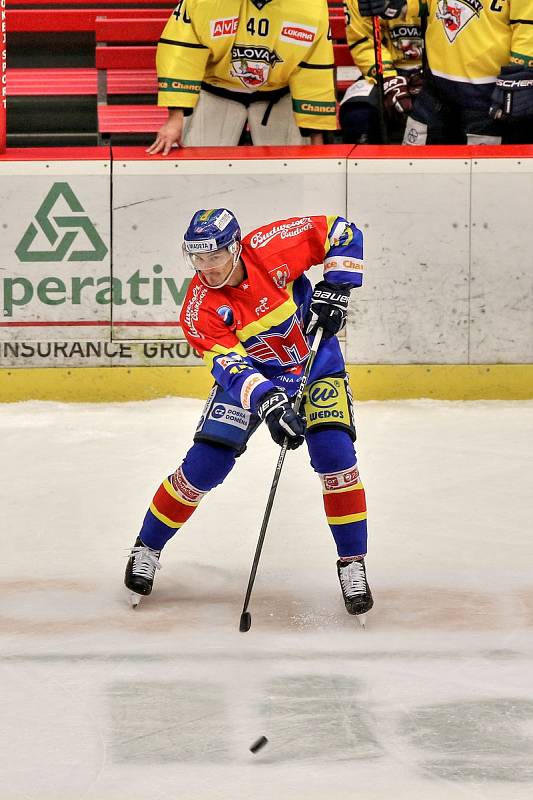 Motor hostil soupeře z Ústí nad Labem.