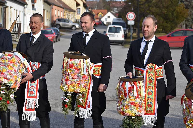 V sobotu se v Ločenicích uskutečnil tradiční Masopust.