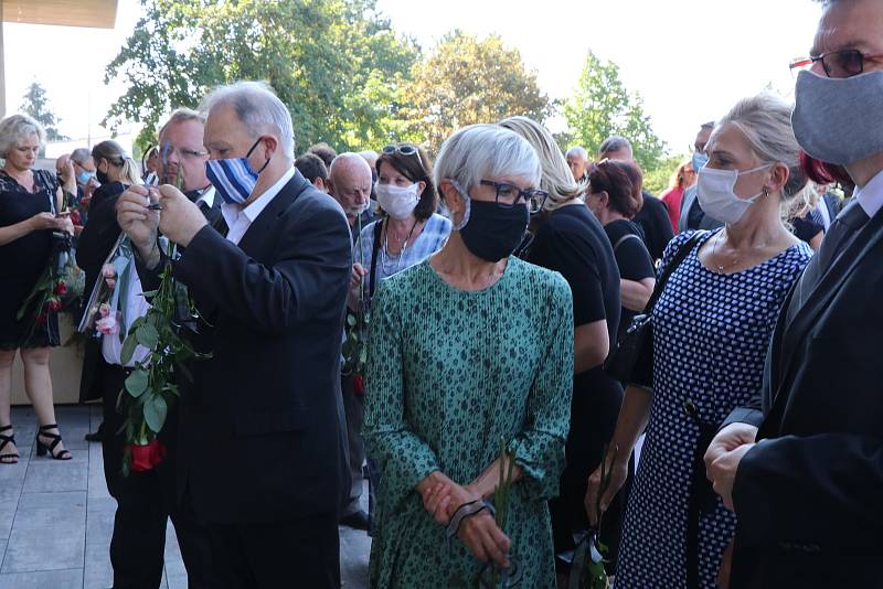 Pohřeb Jana Duška v Českých Budějovicích.