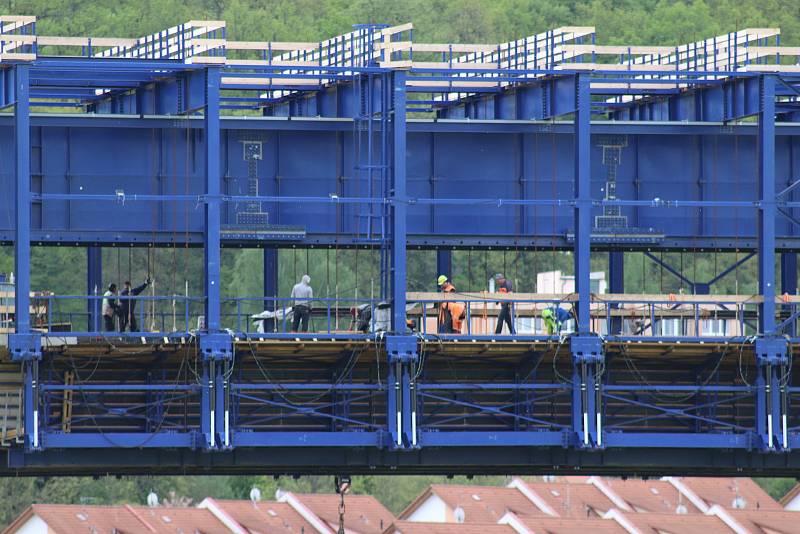 Výstavba dálnice v Českých Budějovicích u Vidova