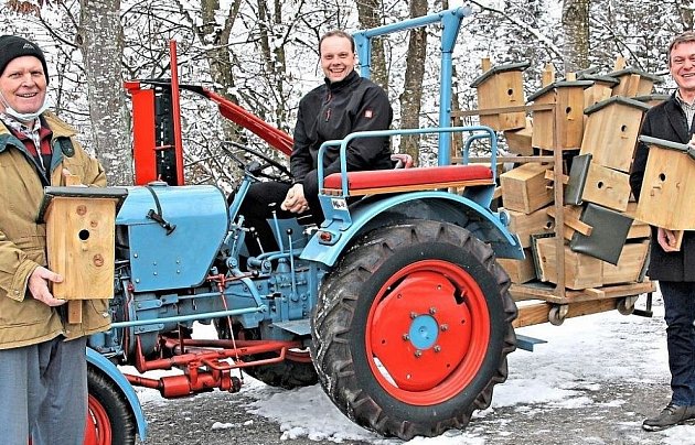 Střechy nad hlavou i pro ptáčky.