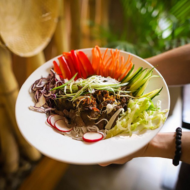 Asijská restaurace v Jindřichově Hradci nabízí až 120 jídel.