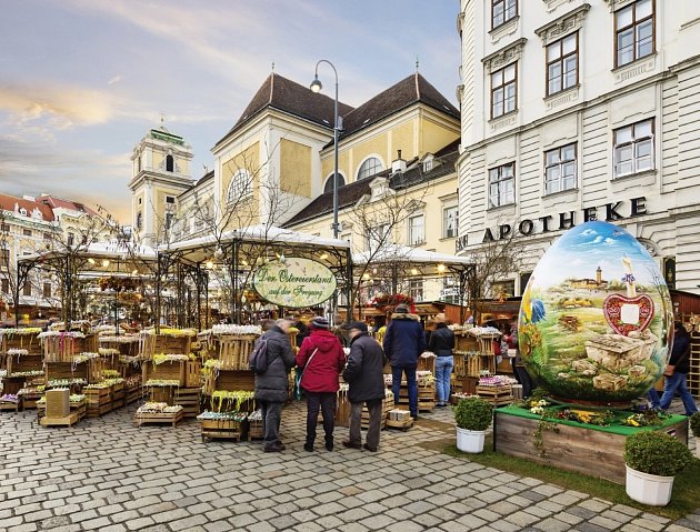 Obří vejce ve Vídni.