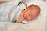 Sebastian Vít, Svéradice.Rodiče Lenka a Miloš se radují z prvorozeného syna. Chlapeček se narodil 14.12.2021 v 15.52 hodin a vážil 2850 g.