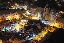 V neděli 3. prosince zahájili navzdory sněhové kalamitě  Vltavotýnský advent 2023.