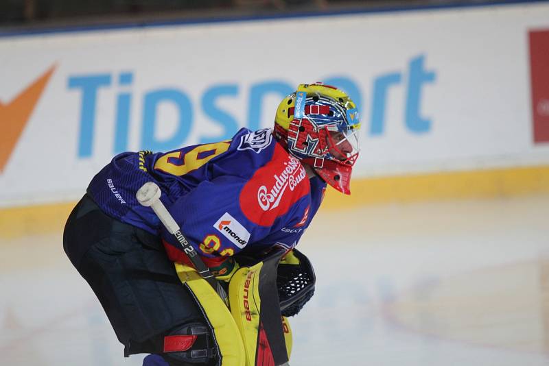 Hokejisté ČEZ Motoru prohráli v úvodním duelu Generali Česká Cupu v Praze na Spartě 2:5.