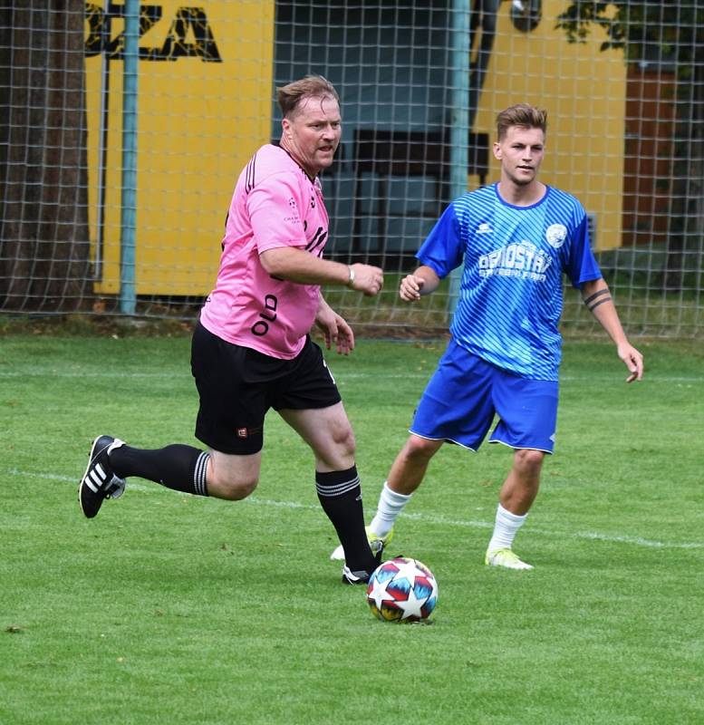 Fotbalisté Hluboké nad Vltavou oslavili sté narozeniny klubu.