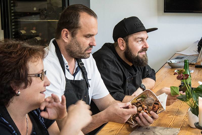 Čtenáři Deníku vařili s Honzou Krobem, majitelem a lektorem Fine Food Academy.