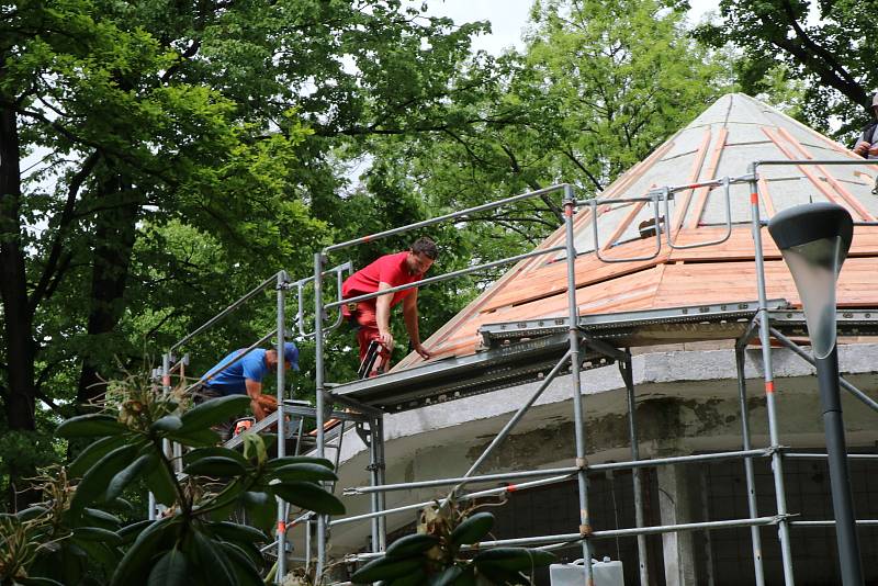 Oprava Háječku v Českých Budějovicích začala na konci května a měla by být hotova do září příštího roku.