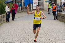 Roman Budil letos běžel pětku 15:06,55.