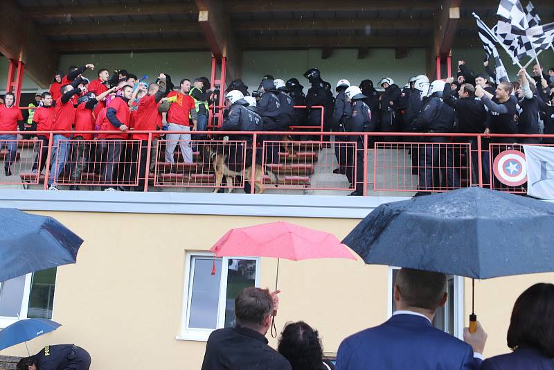 Nácvik české a rakouské policie při řešení krizových situací a řešení závažných případů v Bad Leonfeldenu