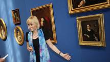 Alšova jihočeská galerie otevřela na Hluboké výstavu Ilja Repin a ruské umění. Nabízí přes 100 prací, potrvá do 27. září. Na snímku kurátorka Julie Jančárková.