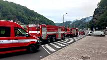 Jihočeští hasiči vyrazili na pomoc při likvidaci rozsáhlého požáru na Hřensku.