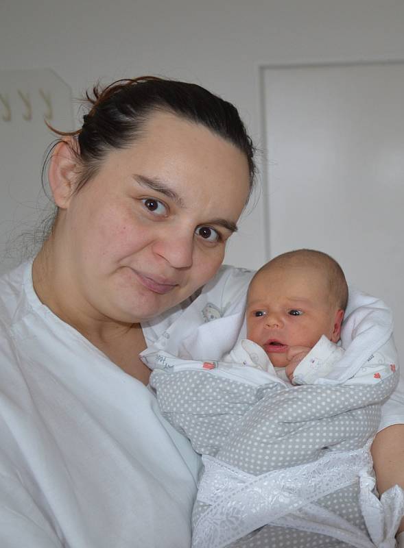 Jan Vlha z Draheniček. Prvorozený syn Anety Kochové a Ladislava Vlhy se narodil 25. 12. 2021 v 16.05 hodin. Při narození vážil 2900 g a měřil 48 cm.