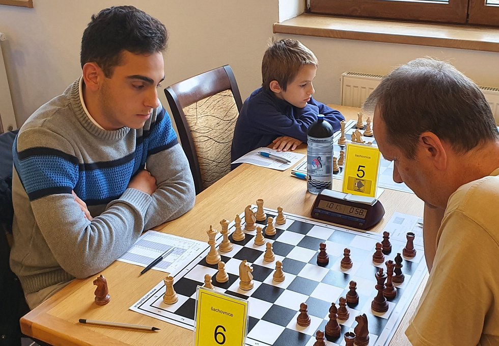 Písecký deník | Do turnaje Šachové akademie VŠTE se zapojilo 339 hráčů |  fotogalerie