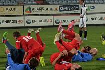 Zatímco fotbalisté Ústí slavili, hráči Dynama smutnili. Po prohře s Ústím čeká Jihočechy v úterý doma pohár s Příbramí.