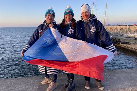 Budějovické plavkyně se zúčastnily mistrovství světa v zimním plavání v estonském Tallinnu a dosáhly velkých úspěchů.