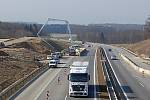 Stavba dálniční odpočívky u Chotýčan začala v únoru 2022.