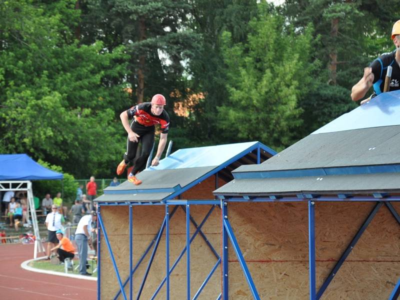 MČR v požárním sportu, sobota odpoledne - štafeta 4 x 100 metrů s překážkami