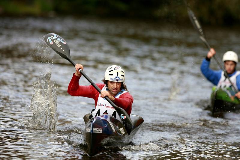 Páteční sprinty jsou tradiční předzvěstí Krumlovského vodáckého maratonu, který odstartuje v sobotu ve Vyšším Brodě a skončí po bezmála 37 kilometrech v Českém Krumlově.