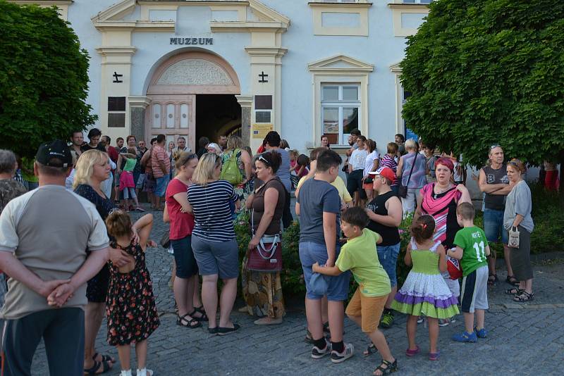 V Týně nad Vltavou si lidé o uplynulém víkendu užili Muzejní noc.