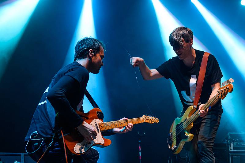 Koncert kapely Tata Bojs v Českém Krumlově si  návštěvníci jaksepatří užili. Foto: Pavel Sojka