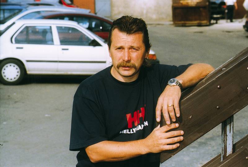 Ředitel školy a bývalý kapitán hokejové reprezentace Vladimír Caldr