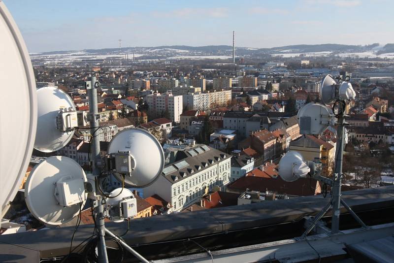 Zvětšené a modernější obchodní centrum na budějovické Pražské třídě se otevře koncem října.