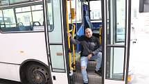 Poslední jízda autobusu Karosa číslo 18 v Českých Budějovicích. Na snímku s řidičem Matyášem Palkovičem.