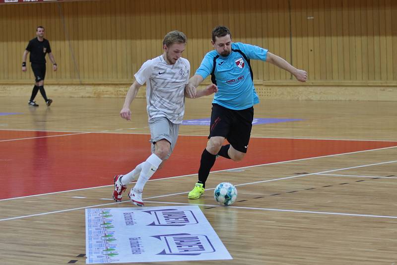 Utkání druhé futsalové ligy Absolut Černý Dub - Turnov (9:4) .