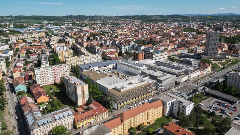 Nový komplex IGY nabídne obchody, kavárny, restaurace i multikino.