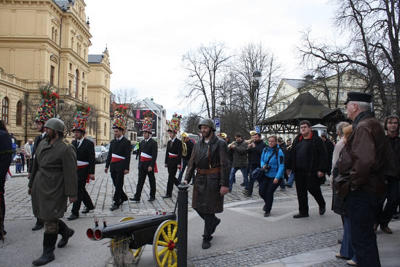 Masopustní koleda v Českých Budějovicích.