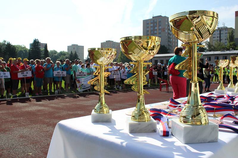 Téměř dvě stovky seniorů změřily své síly na mezinárodních sportovních hrách v Českých Budějovicích.