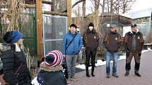 Slavnostní předpremiéra akce Vánočně nasvícená Zoo Hluboká. Letošní dvanáctý ročník přináší návštěvníkům areálu řadu novinek, především třímetrový model losa, obřího muflona, či jelena.