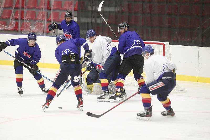 Hokejisté Motoru trénovali poprvé na ledě